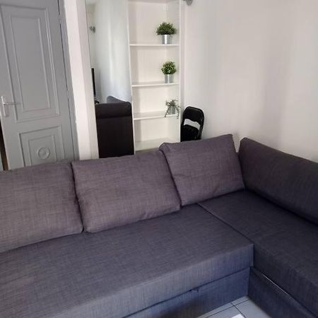 Appartement Au Coeur Du Village Sanary-sur-Mer Luaran gambar