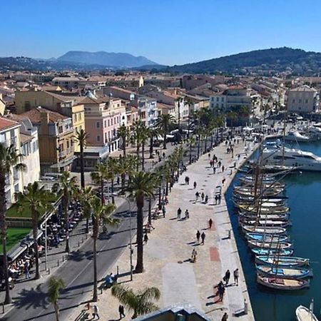 Appartement Au Coeur Du Village Sanary-sur-Mer Luaran gambar