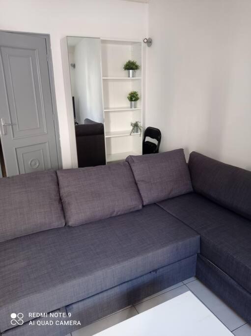 Appartement Au Coeur Du Village Sanary-sur-Mer Luaran gambar